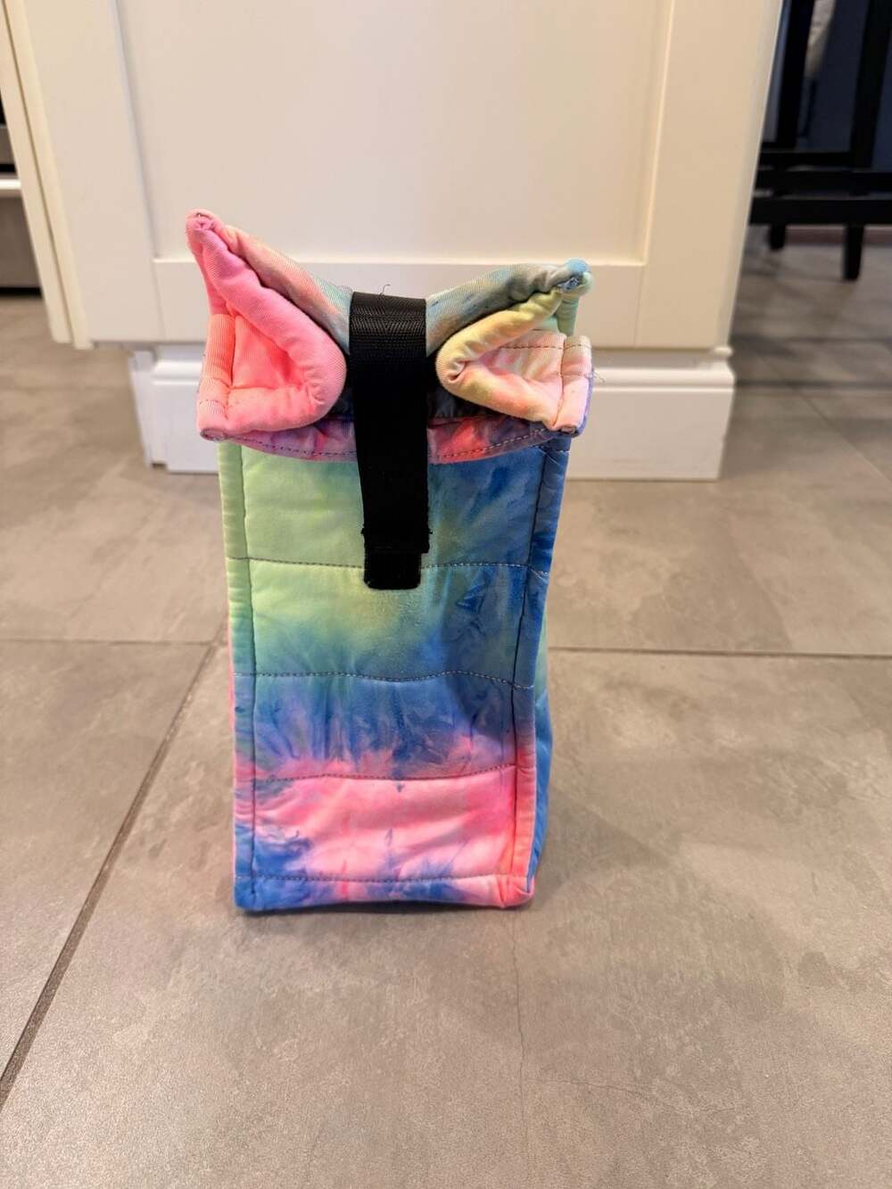 Tie Dye Quilted Roll-Top Lunch Bag